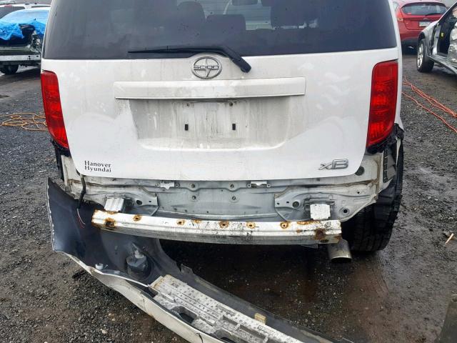 JTLKE50E181056431 - 2008 TOYOTA SCION XB Ақ фото 9