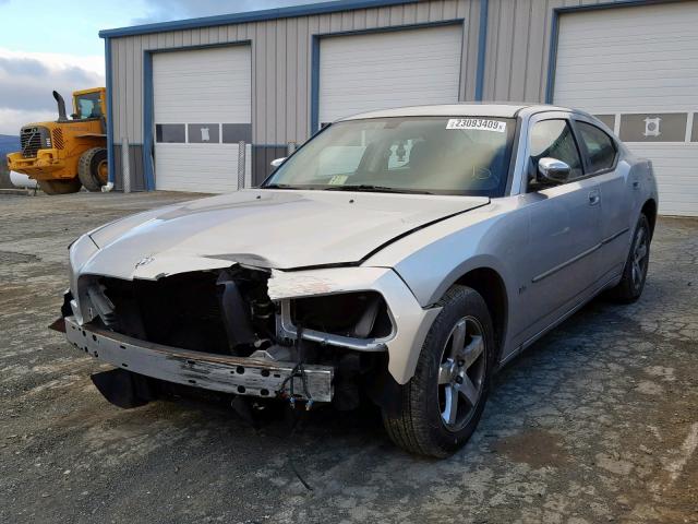 2B3CA3CV3AH267411 - 2010 DODGE CHARGER SX SILVER photo 2