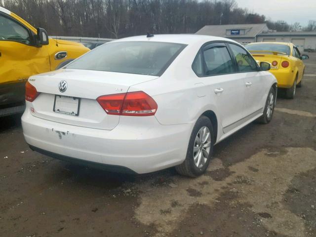 1VWAT7A36FC055487 - 2015 VOLKSWAGEN PASSAT S WHITE photo 4