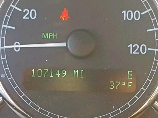 2G4WC532X51254690 - 2005 BUICK LACROSSE C 银色 照片 8