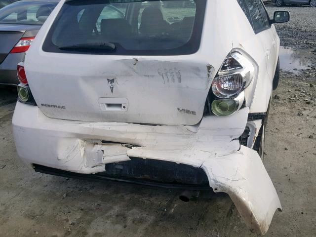 5Y2SP6E88AZ406319 - 2010 PONTIAC VIBE WHITE photo 9