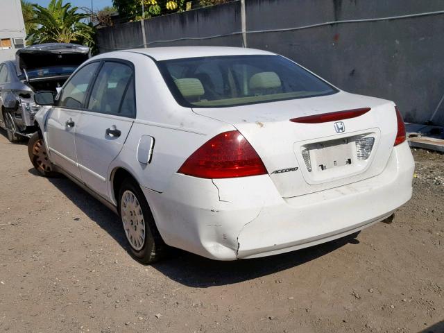 1HGCM561X7A023225 - 2007 HONDA ACCORD VAL WHITE photo 3