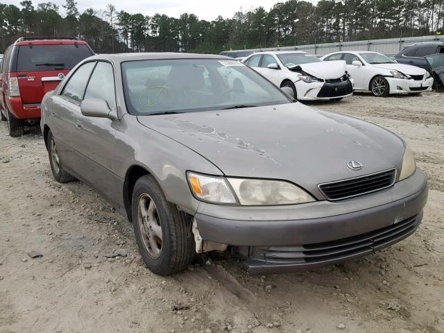 JT8BF28G9W5014302 - 1998 LEXUS ES 300 GRAY photo 1