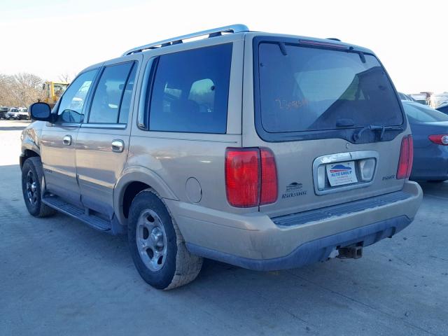 5LMPU28LXWLJ17842 - 1998 LINCOLN NAVIGATOR Qızıl foto 3