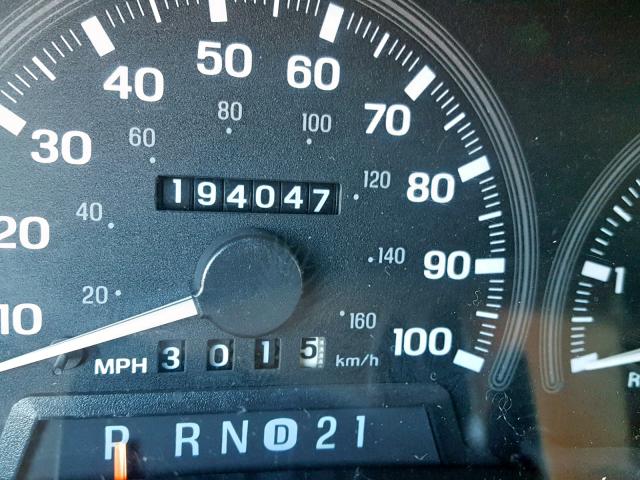 5LMPU28LXWLJ17842 - 1998 LINCOLN NAVIGATOR Qızıl foto 8