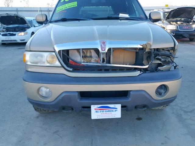 5LMPU28LXWLJ17842 - 1998 LINCOLN NAVIGATOR Qızıl foto 9