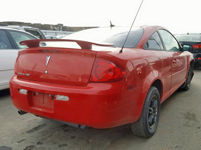 1G2AS18H597159636 - 2009 PONTIAC G5 RED photo 4