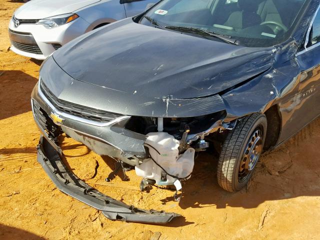 1G1ZB5ST9HF202567 - 2017 CHEVROLET MALIBU LS ნაცრისფერი ფოტო 9