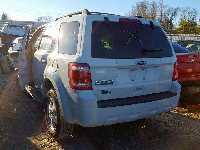 1FMCU0D74AKA69283 - 2010 FORD ESCAPE XLT WHITE photo 3