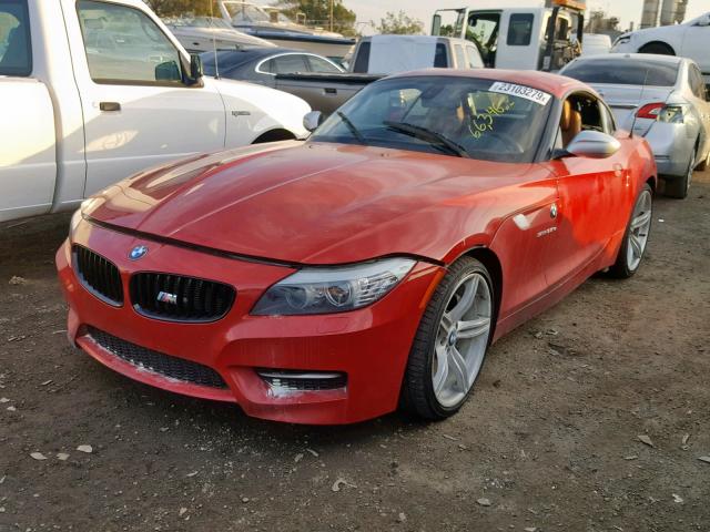 WBALM1C52BE393856 - 2011 BMW Z4 SDRIVE3 RED photo 2