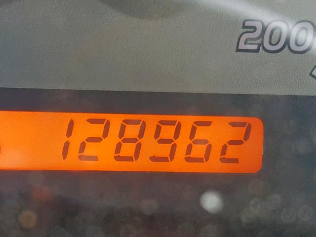 5TENX22N67Z409989 - 2007 TOYOTA TACOMA SILVER photo 8