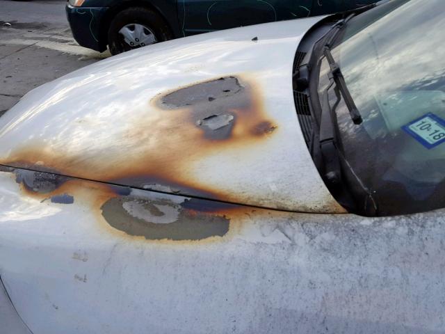 1G1ZC5EU0BF132000 - 2011 CHEVROLET MALIBU 1LT WHITE photo 9