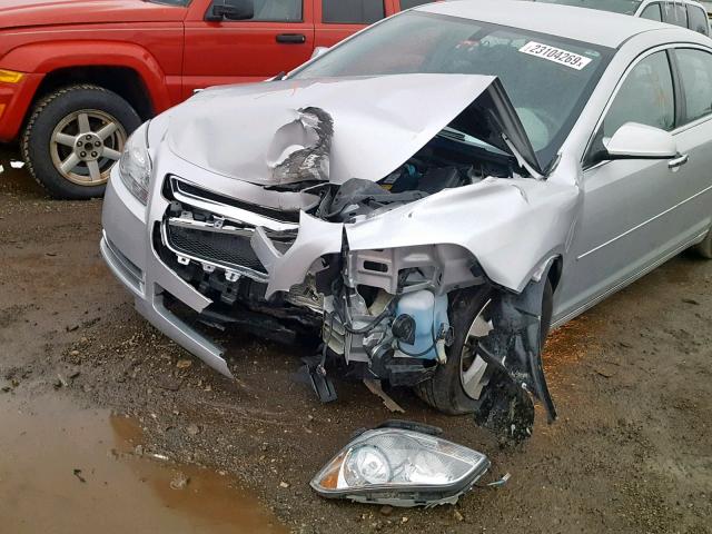1G1ZC5E03CF251433 - 2012 CHEVROLET MALIBU 1LT SILVER photo 9