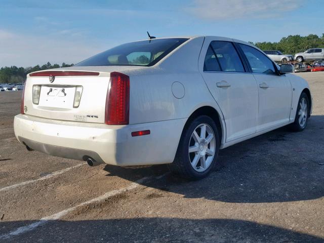 1G6DW677860144011 - 2006 CADILLAC STS WHITE photo 4