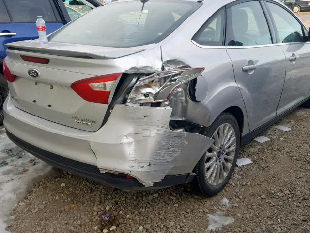 1FAHP3J25CL431989 - 2012 FORD FOCUS TITA SILVER photo 9