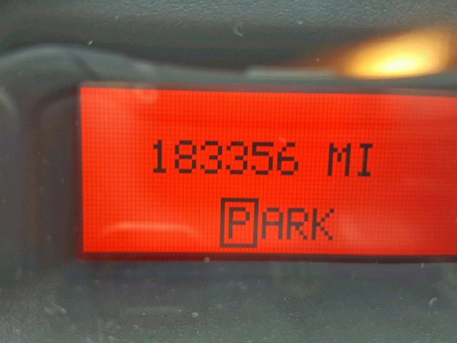 2G2WS522941119017 - 2004 PONTIAC GRAND PRIX BLACK photo 8