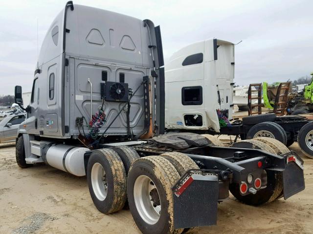 1FUJGLCK19LAJ6018 - 2009 FREIGHTLINER CASCADIA 1 GRAY photo 3