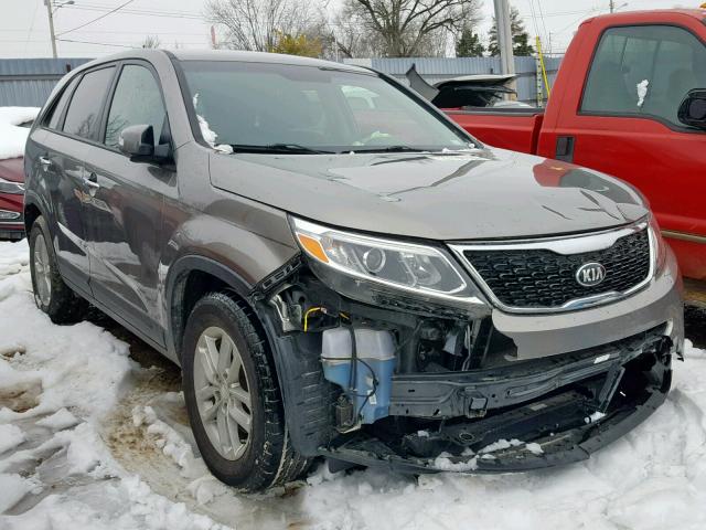 5XYKT3A69FG657547 - 2015 KIA SORENTO LX GRAY photo 1