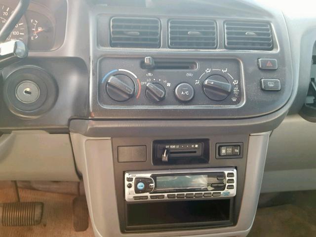 4T3ZF13C0XU136779 - 1999 TOYOTA SIENNA LE GREEN photo 9