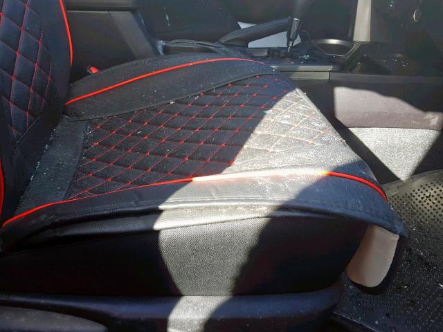 2T3ZFREV5JW490480 - 2018 TOYOTA RAV4 LE Սև լուսանկար 6