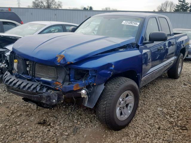 1D7HW58N58S636921 - 2008 DODGE DAKOTA QUA BLUE photo 2