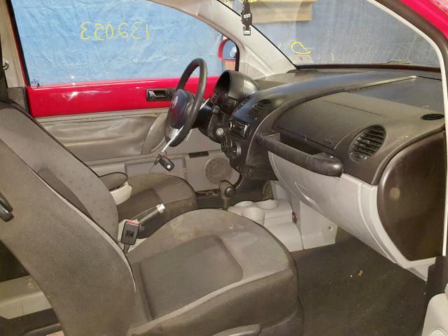 3VWCC21C1YM432790 - 2000 VOLKSWAGEN NEW BEETLE 红色 照片 5