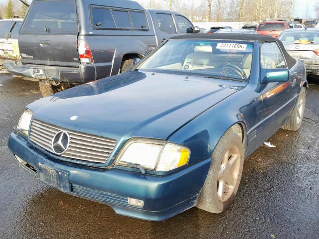 WDBFA63E3SF115059 - 1995 MERCEDES-BENZ SL 320 GREEN photo 2