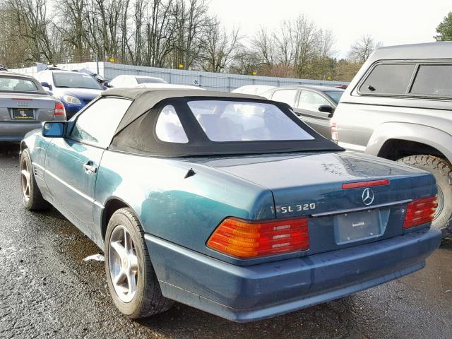 WDBFA63E3SF115059 - 1995 MERCEDES-BENZ SL 320 GREEN photo 3