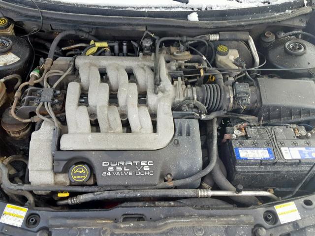 1ZWFT61LX25617742 - 2002 MERCURY COUGAR V6 BLACK photo 7