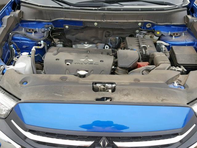 JA4AP3AW0JU014375 - 2018 MITSUBISHI OUTLANDER BLUE photo 7