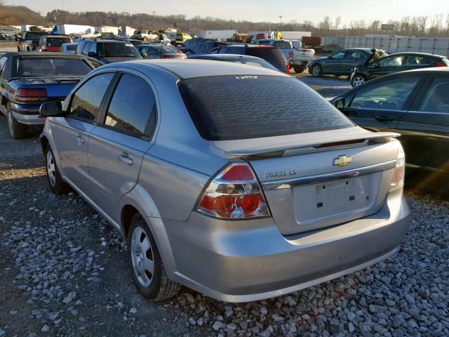 KL1TD56E19B608782 - 2009 CHEVROLET AVEO LS SILVER photo 3