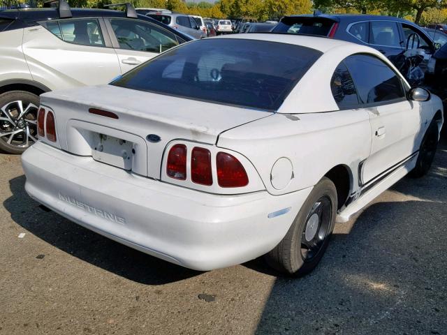 1FAFP4047WF193002 - 1998 FORD MUSTANG WHITE photo 4