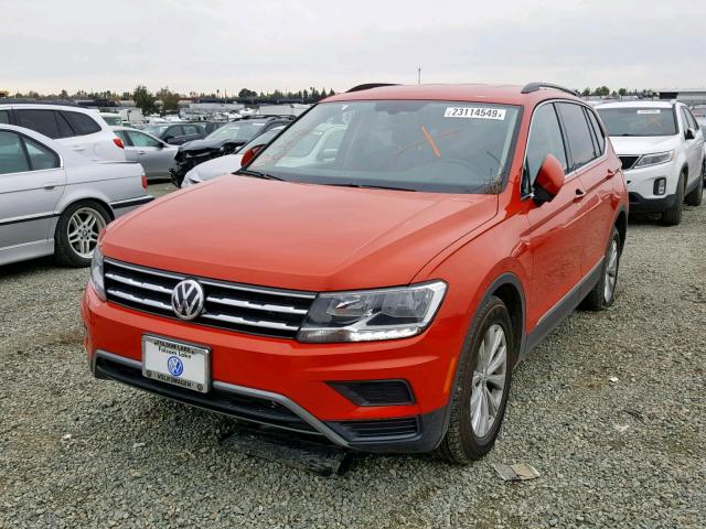 3VV2B7AX4JM154363 - 2018 VOLKSWAGEN TIGUAN SE ORANGE photo 2