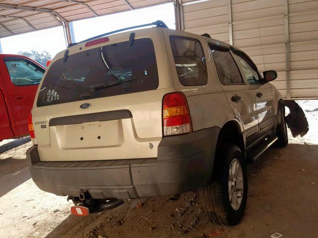 1FMYU93135KA43710 - 2005 FORD ESCAPE XLT BEIGE photo 4