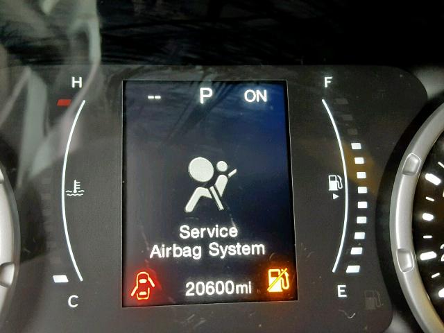 ZACCJABB0HPG43923 - 2017 JEEP RENEGADE L 黄色 照片 8