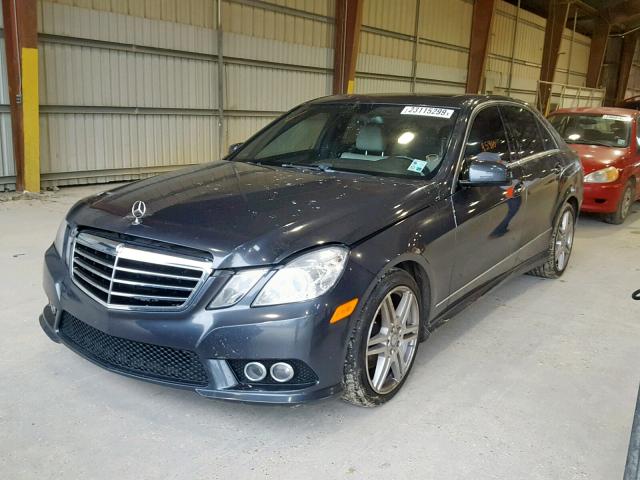 WDDHF5GB0AA053434 - 2010 MERCEDES-BENZ E 350 BLUE photo 2