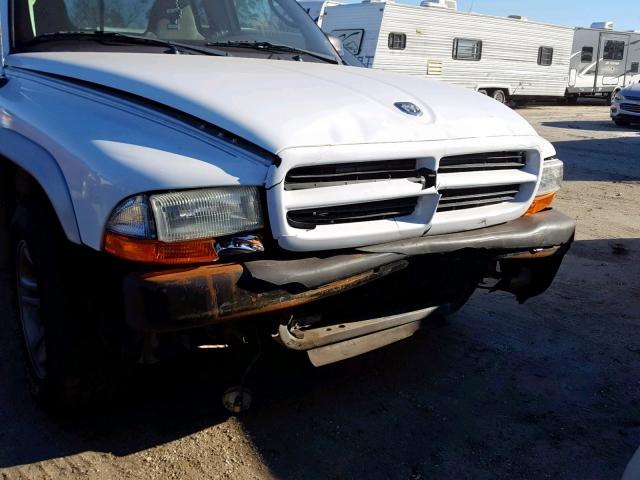 1D7HL32X13S172414 - 2003 DODGE DAKOTA SPO WHITE photo 9