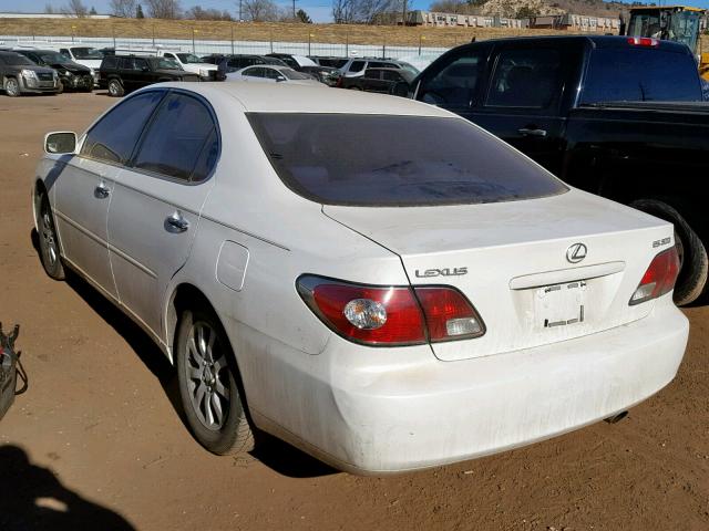 JTHBF30GX25011680 - 2002 LEXUS ES 300 WHITE photo 3