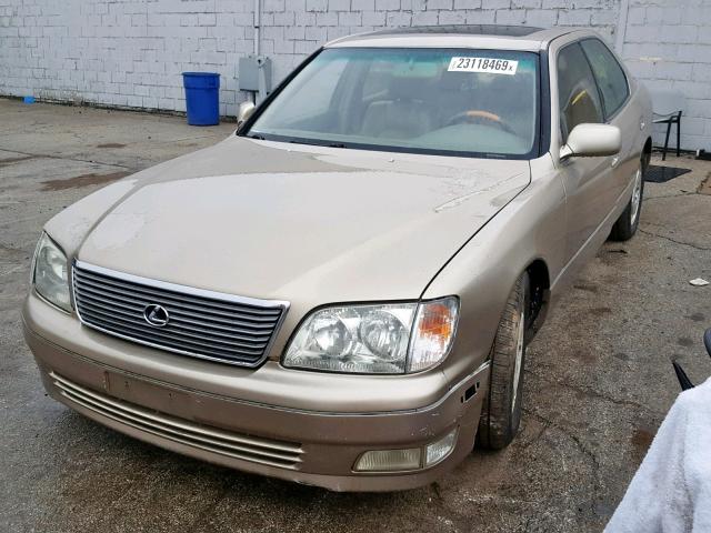 JT8BH28FXY0179566 - 2000 LEXUS LS 400 GOLD photo 2