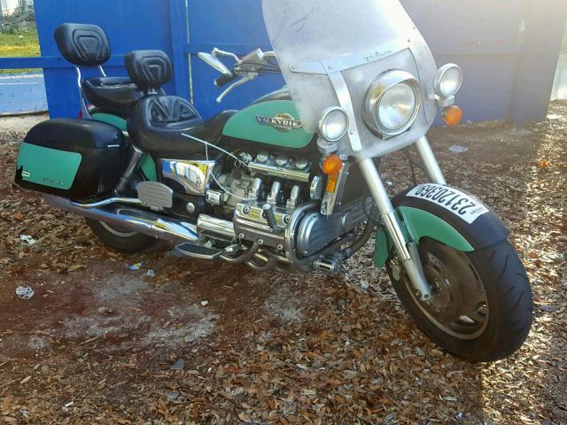 1HFSC3432WA101524 - 1998 HONDA GL1500 CT GREEN photo 1