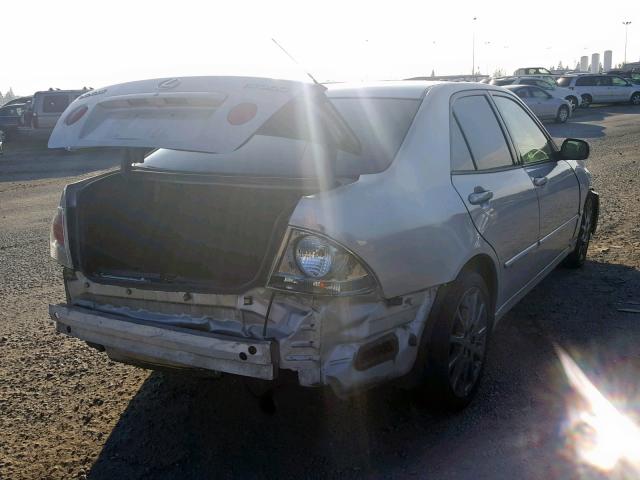 JTHBD192640089083 - 2004 LEXUS IS 300 SILVER photo 4