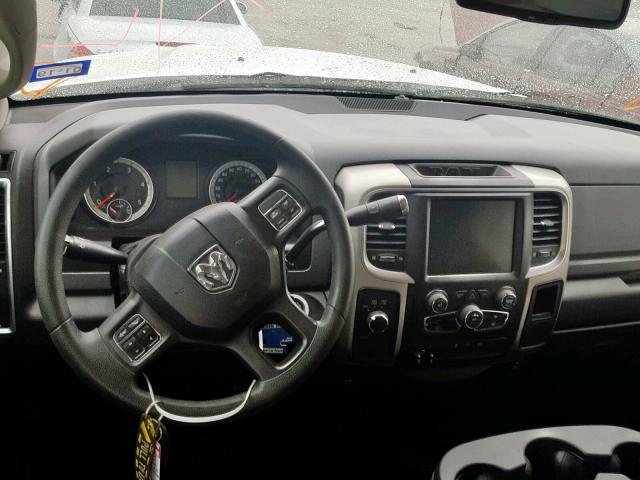 3C6UR5DL2GG330132 - 2016 RAM 2500 SLT თეთრი ფოტო 9