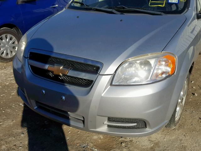 KL1TD5DE5BB214825 - 2011 CHEVROLET AVEO LS SILVER photo 9