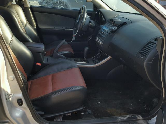1N4BL11D95C285395 - 2005 NISSAN ALTIMA SE Күміс фото 5