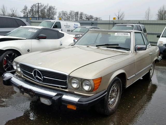 WDBBA45A9CB018227 - 1982 MERCEDES-BENZ 380 SL BEIGE photo 2