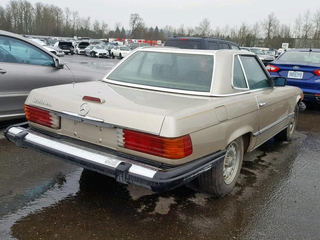 WDBBA45A9CB018227 - 1982 MERCEDES-BENZ 380 SL BEIGE photo 4