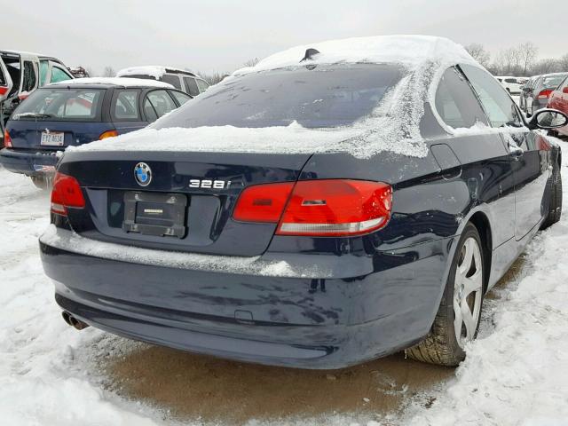 WBAWB33589P136908 - 2009 BMW 328 I BLUE photo 4