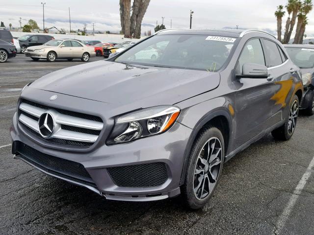 WDCTG4EB2HJ301735 - 2017 MERCEDES-BENZ GLA 250 GRAY photo 2