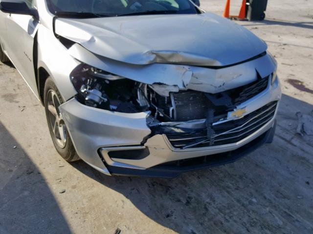 1G1ZB5ST3GF245106 - 2016 CHEVROLET MALIBU LS Gümüş foto 9