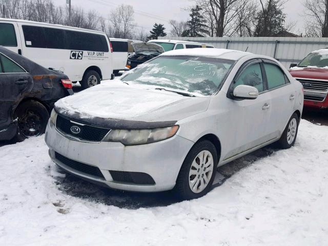 KNAFU4A29A5261022 - 2010 KIA FORTE EX SILVER photo 2